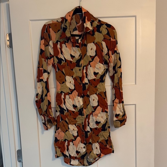 ASTR the Label Floral Long Sleeve Shirt Dress sz m - Picture 1 of 6